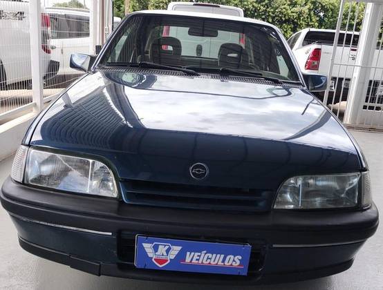 CHEVROLET MONZA 2.0 EFI CLUB 8V ÁLCOOL 4P MANUAL CHEVROLET MONZA 2.0 EFI CLUB 8V ÁLCOOL 4P MANUAL